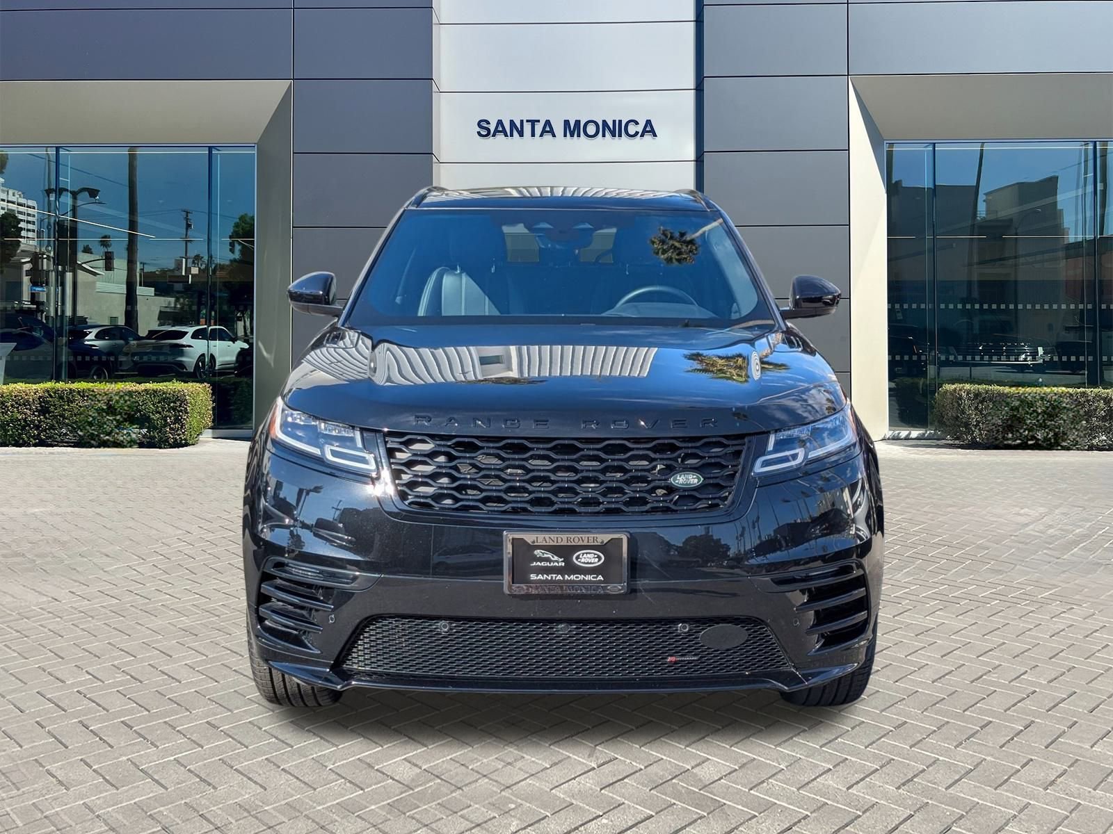 2023 Land Rover Range Rover Velar R-Dynamic S photo 2