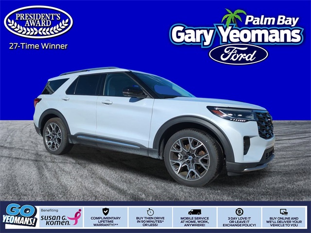 2025 Ford Explorer Platinum's photo