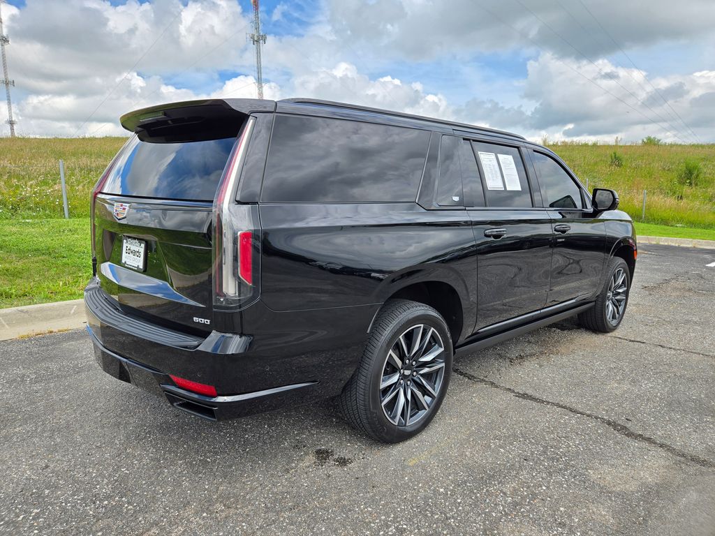 2022 Cadillac Escalade ESV Sport Platinum photo 3