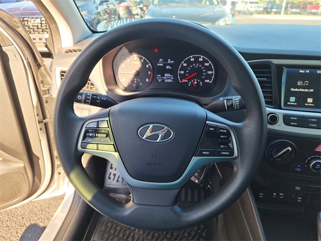 2022 Hyundai Accent SEL photo 21