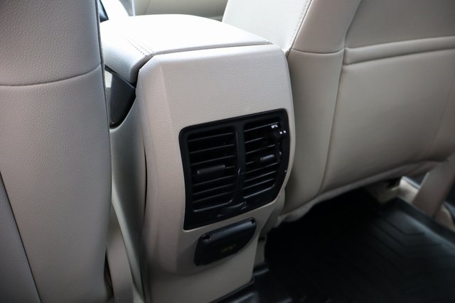 2016 Ford Escape Titanium photo 31