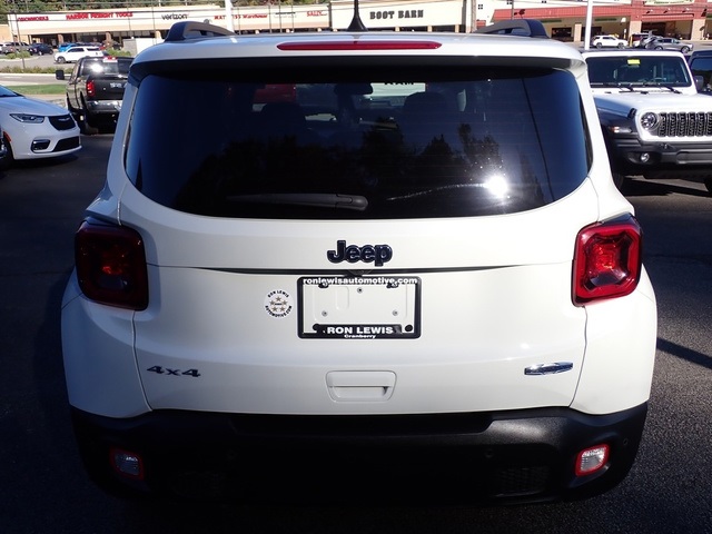 2021 Jeep Renegade Latitude photo 4