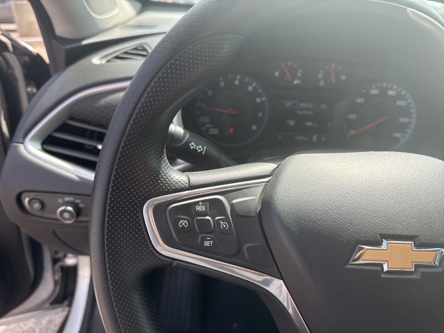 2022 Chevrolet Malibu 1LT photo 14