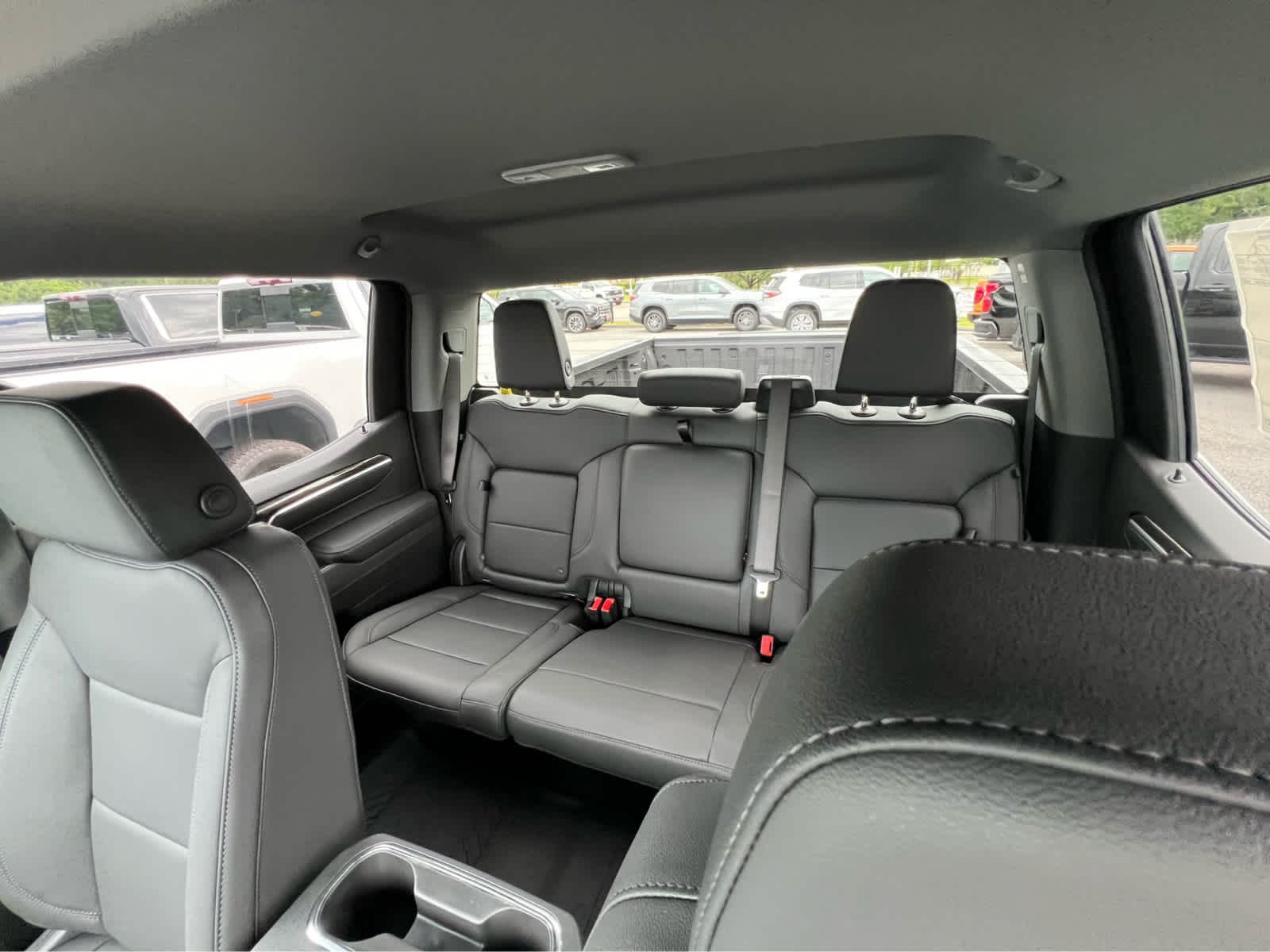 2025 Chevrolet Silverado 1500 LTZ photo 10
