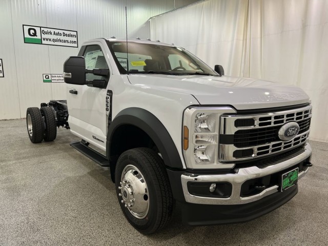 2025 Ford Super Duty F-550 DRW XL