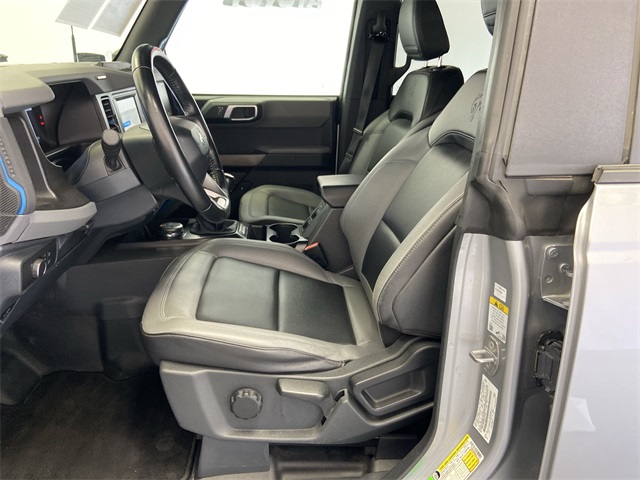 2022 Ford Bronco Black Diamond photo 20