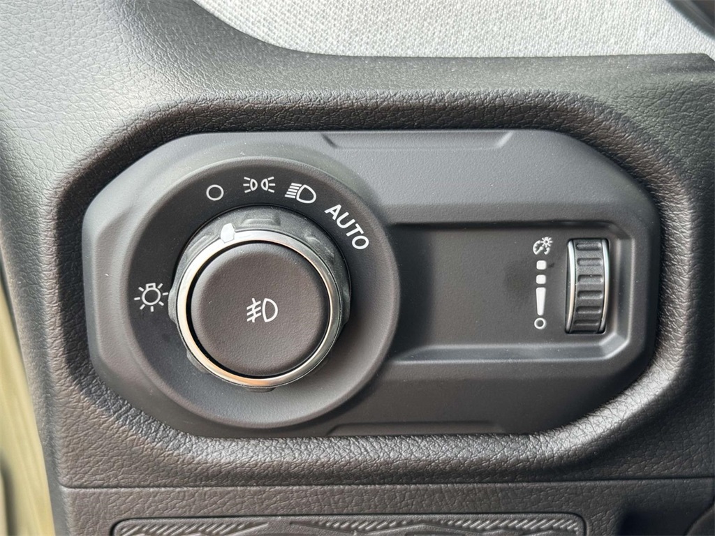 2025 Jeep Wrangler Unlimited Sport S photo 27