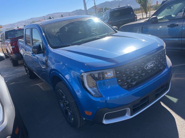 2025 Ford Maverick Lariat photo 4