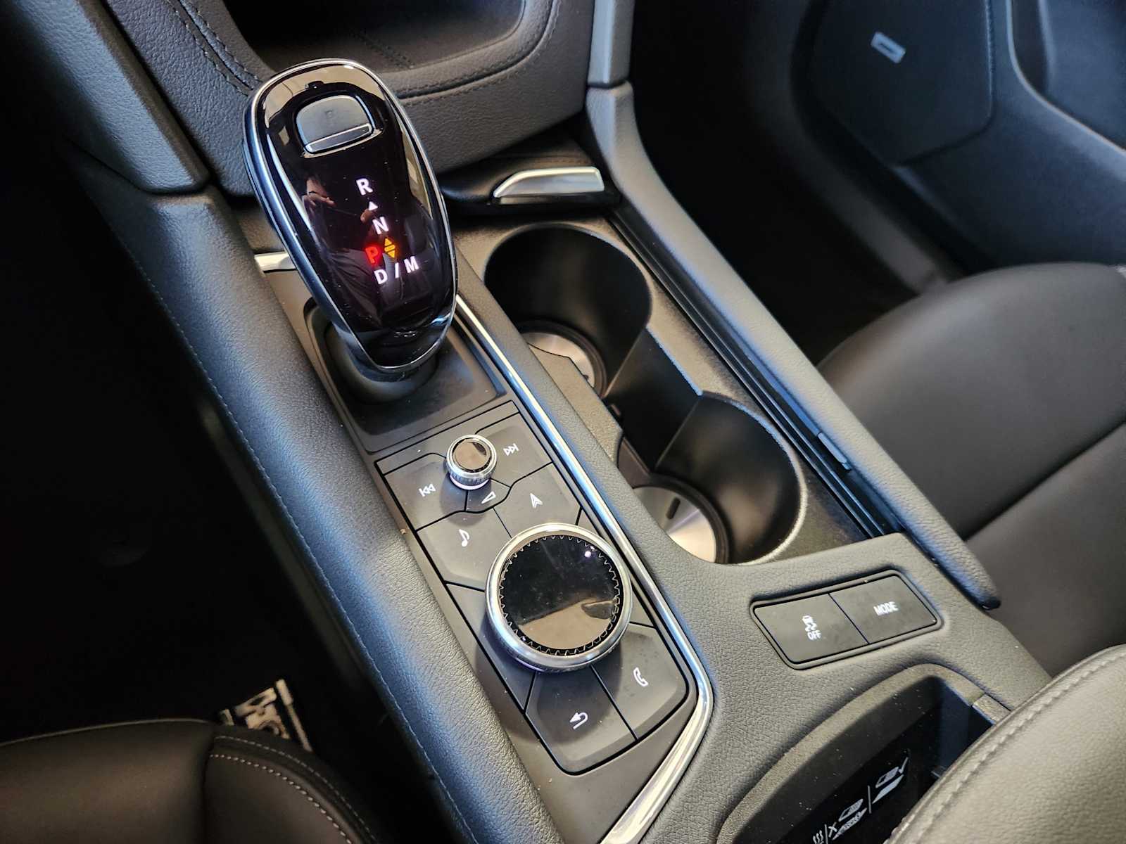 2025 Cadillac XT6 Sport photo 14