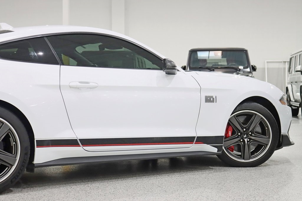 2022 Ford Mustang Mach 1 photo 11