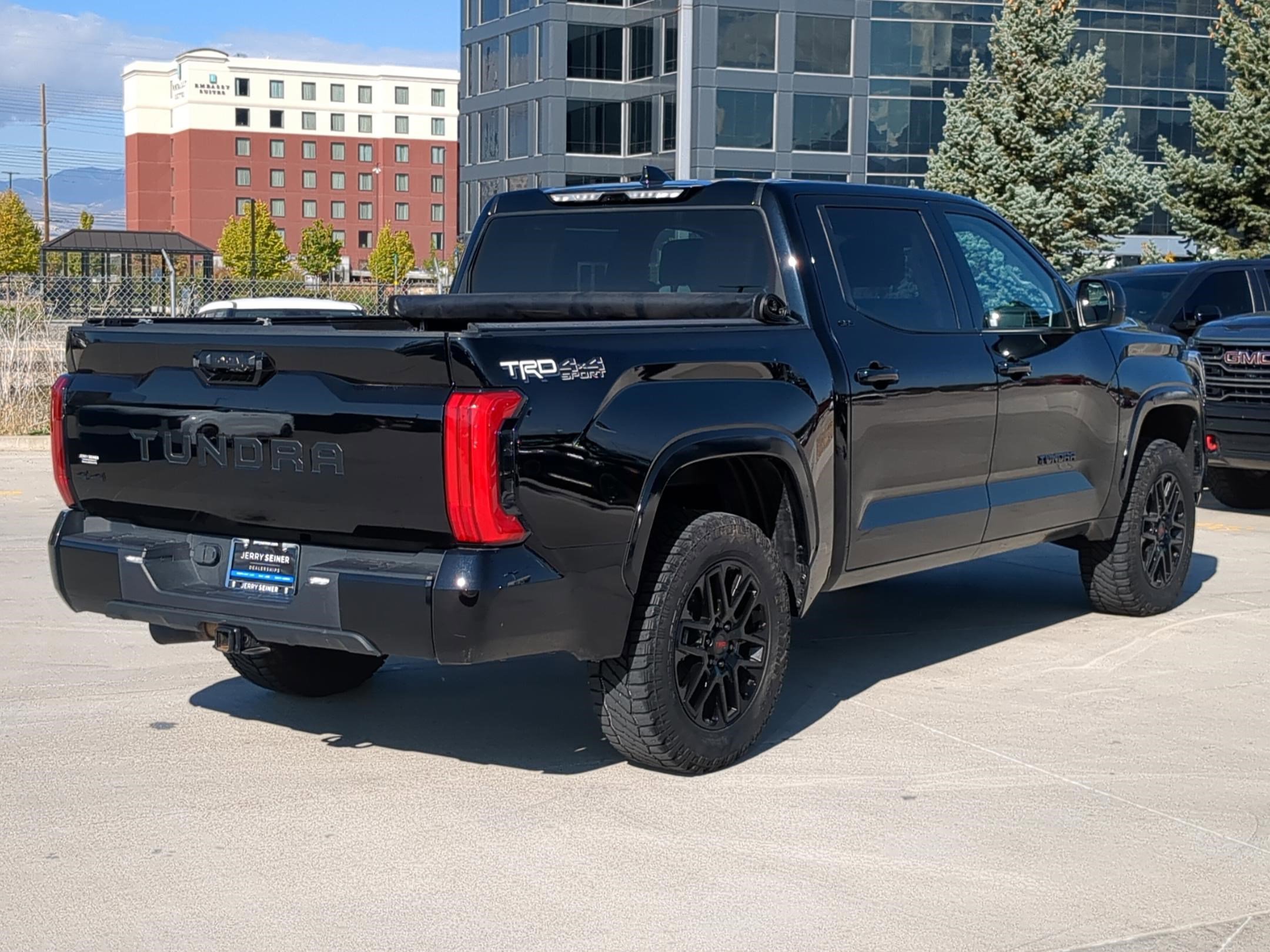 2023 Toyota Tundra SR5 photo 5