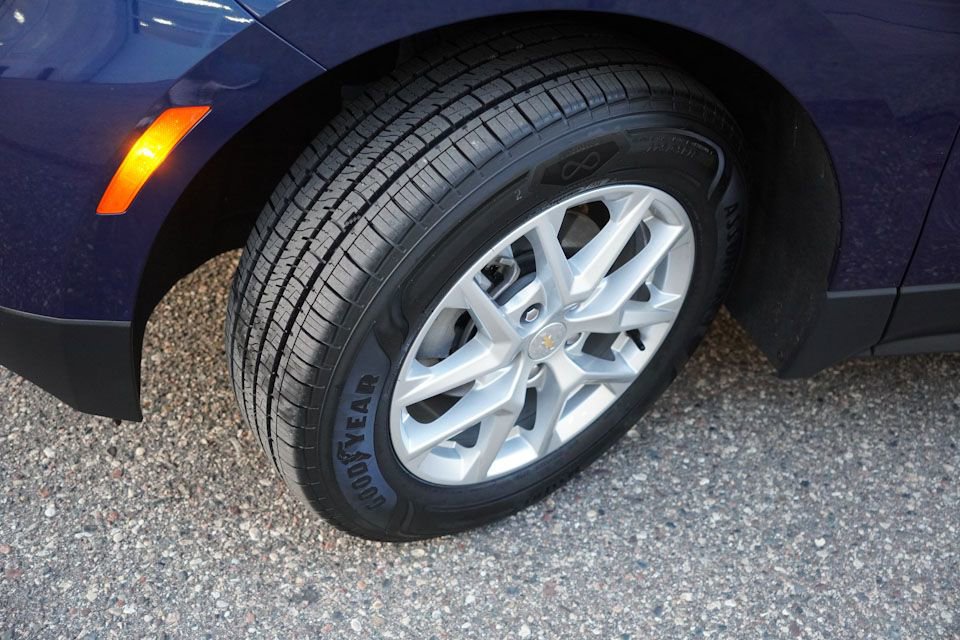 2023 Chevrolet Equinox LT photo 13