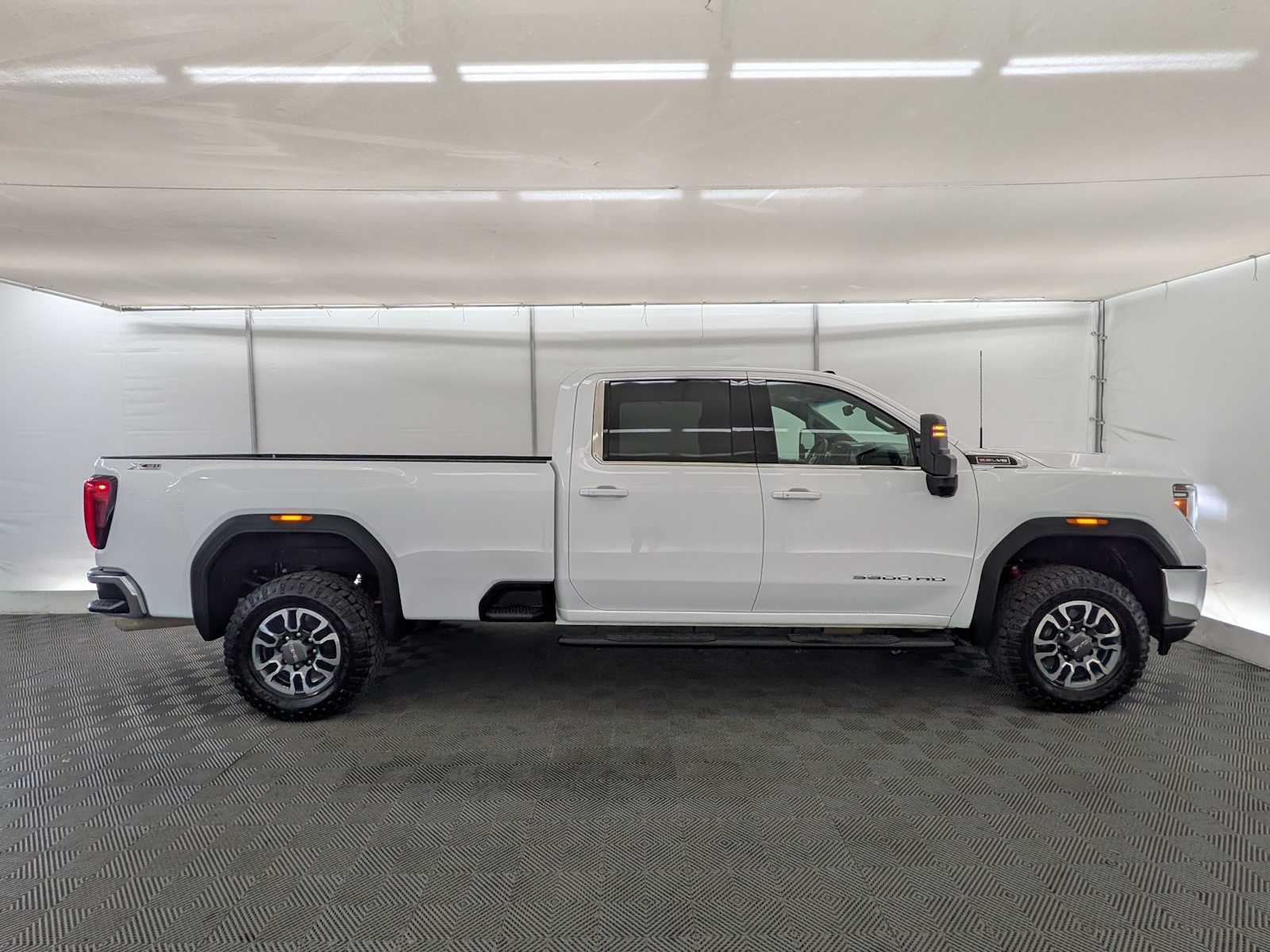 2021 Gmc Sierra 3500 HD SLE photo 6