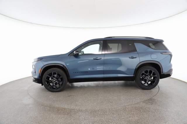 2025 Chevrolet Traverse RS photo 3