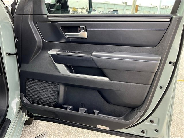 2024 Toyota Sequoia 350 F SPORT photo 11