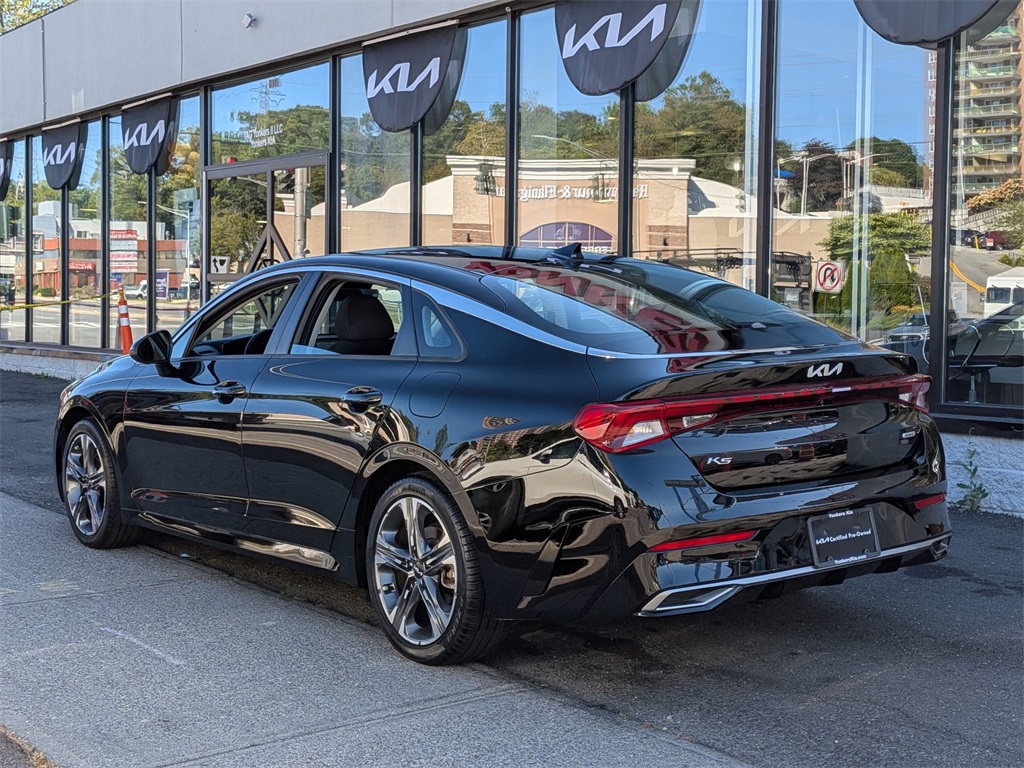 2022 Kia K5 LXS photo 8