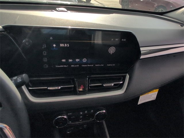 2026 Chevrolet Trailblazer LT photo 11