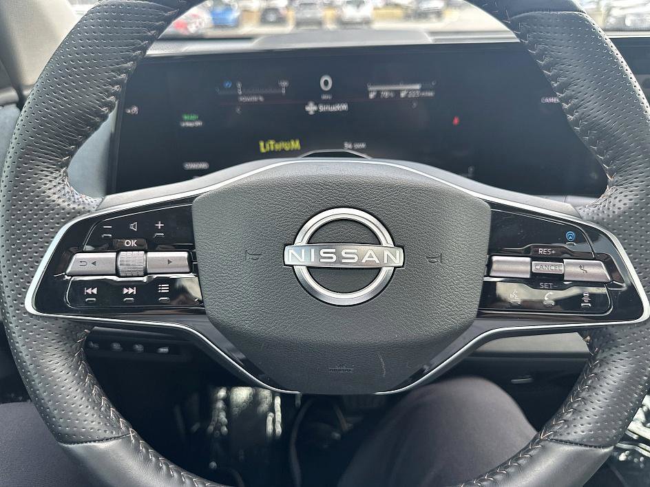 2024 Nissan ARIYA Platinum e-4ORCE photo 13