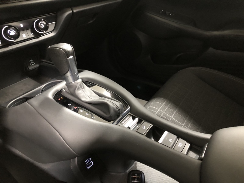2023 Honda HR-V LX photo 28