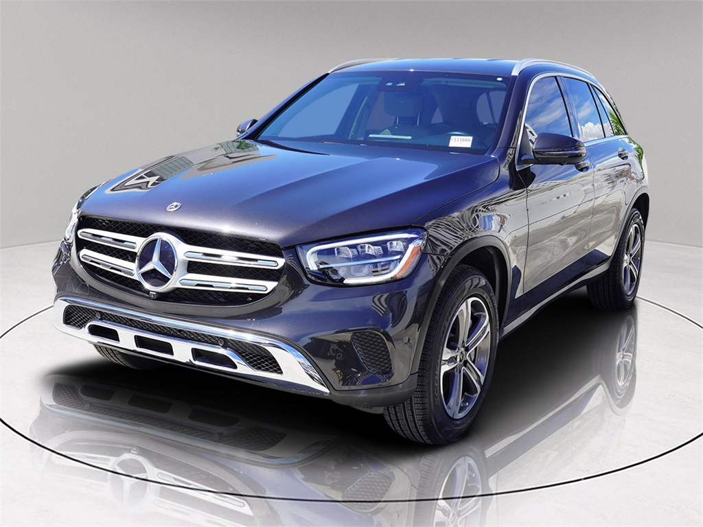 2022 Mercedes Benz GLC 300 photo 3