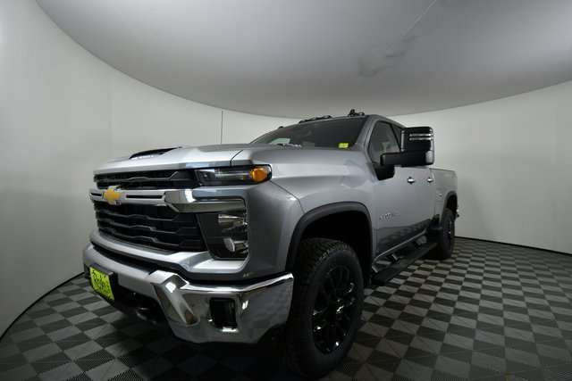2026 Chevrolet Silverado 2500HD LT photo 5