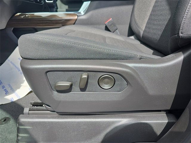 2026 Chevrolet Silverado 1500 RST photo 28
