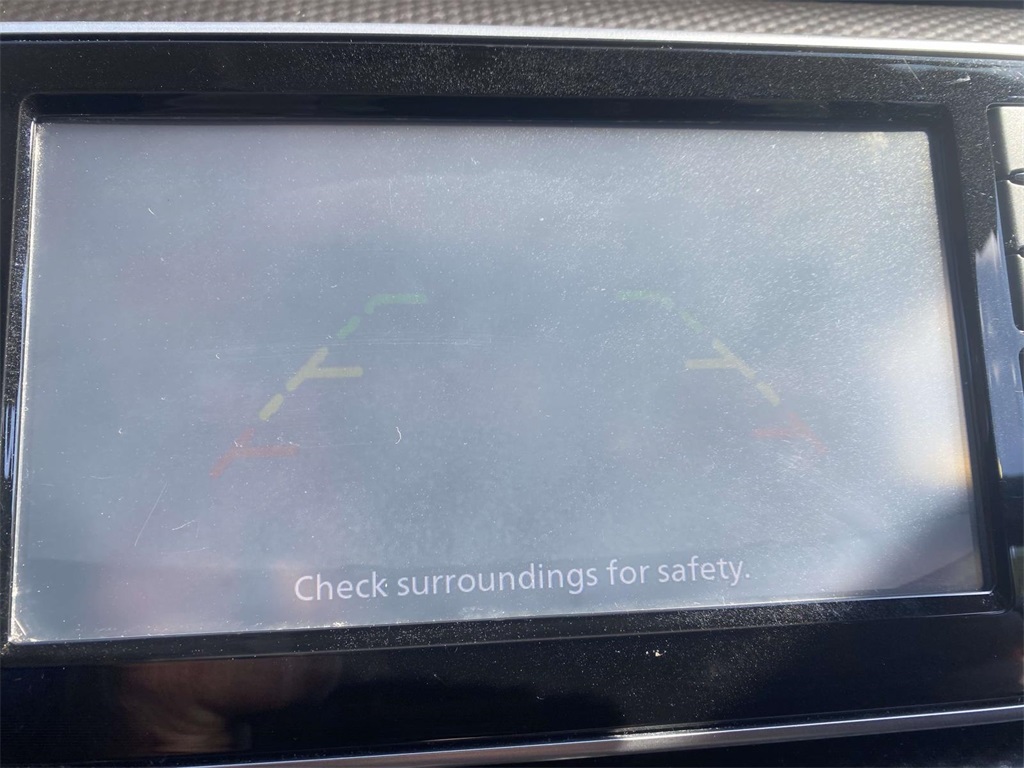 2020 Nissan Kicks S photo 16