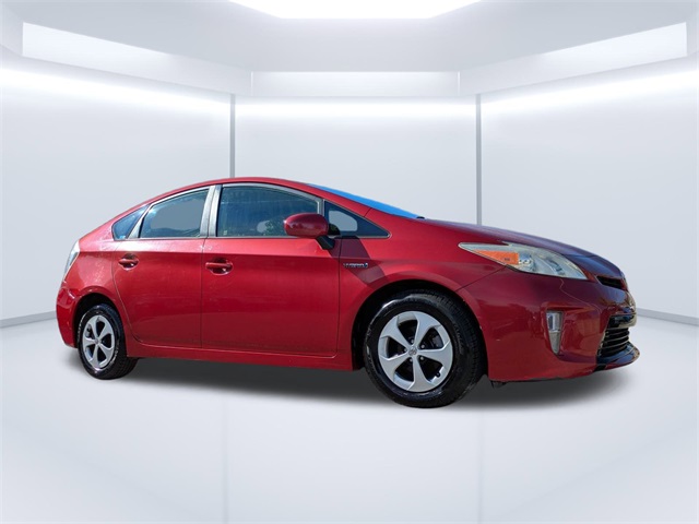 2015 Toyota Prius Four photo 2