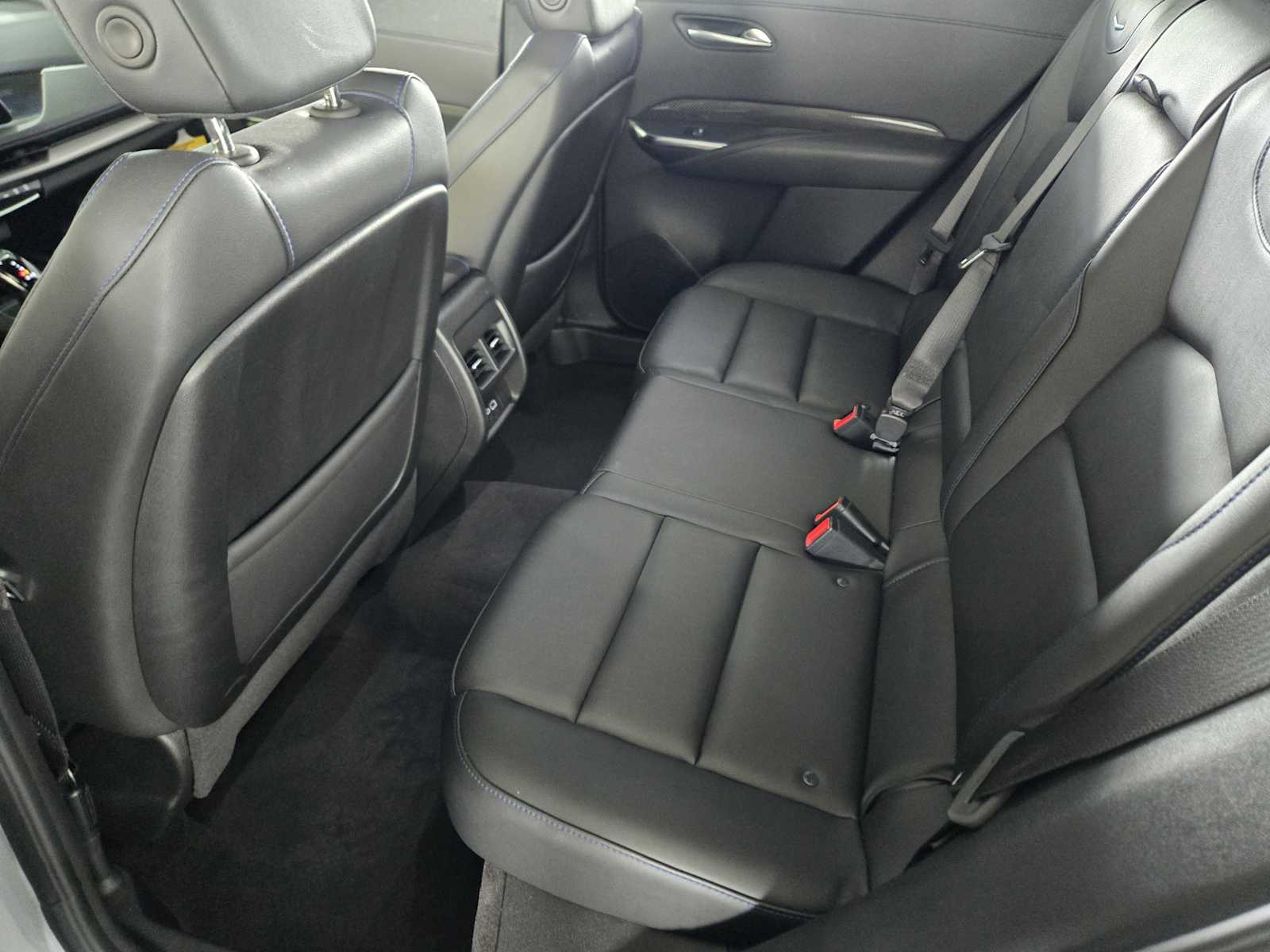 2025 Cadillac XT4 Sport photo 17