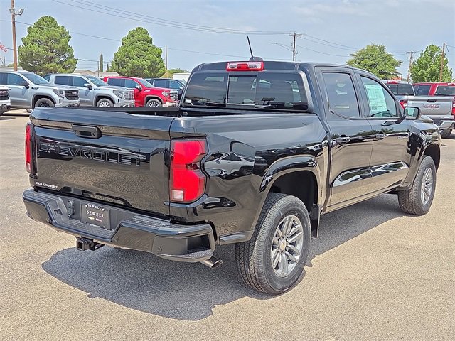 2026 Chevrolet Colorado LT photo 4