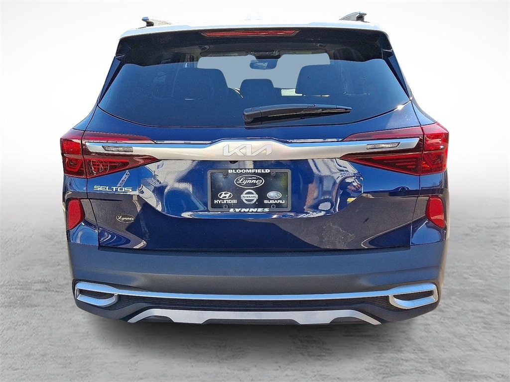 2022 Kia Seltos S photo 5