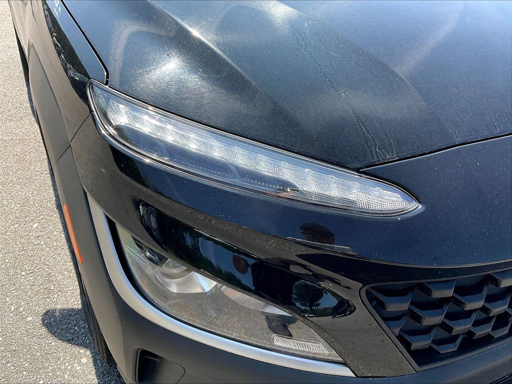 2023 Hyundai Kona SEL photo 28