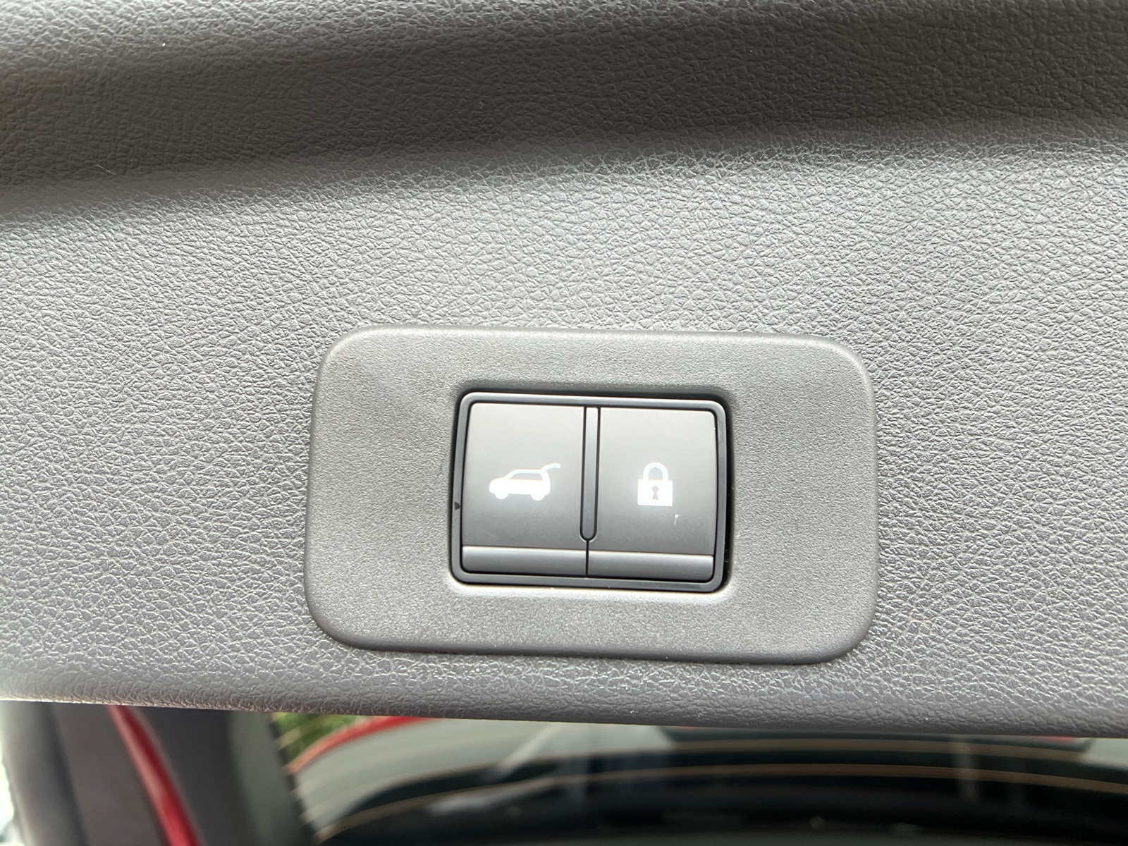 2025 Nissan Murano SL photo 20