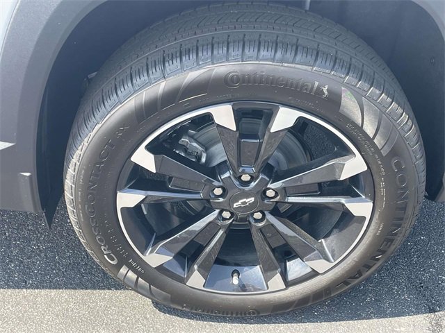 2026 Chevrolet Equinox RS photo 2