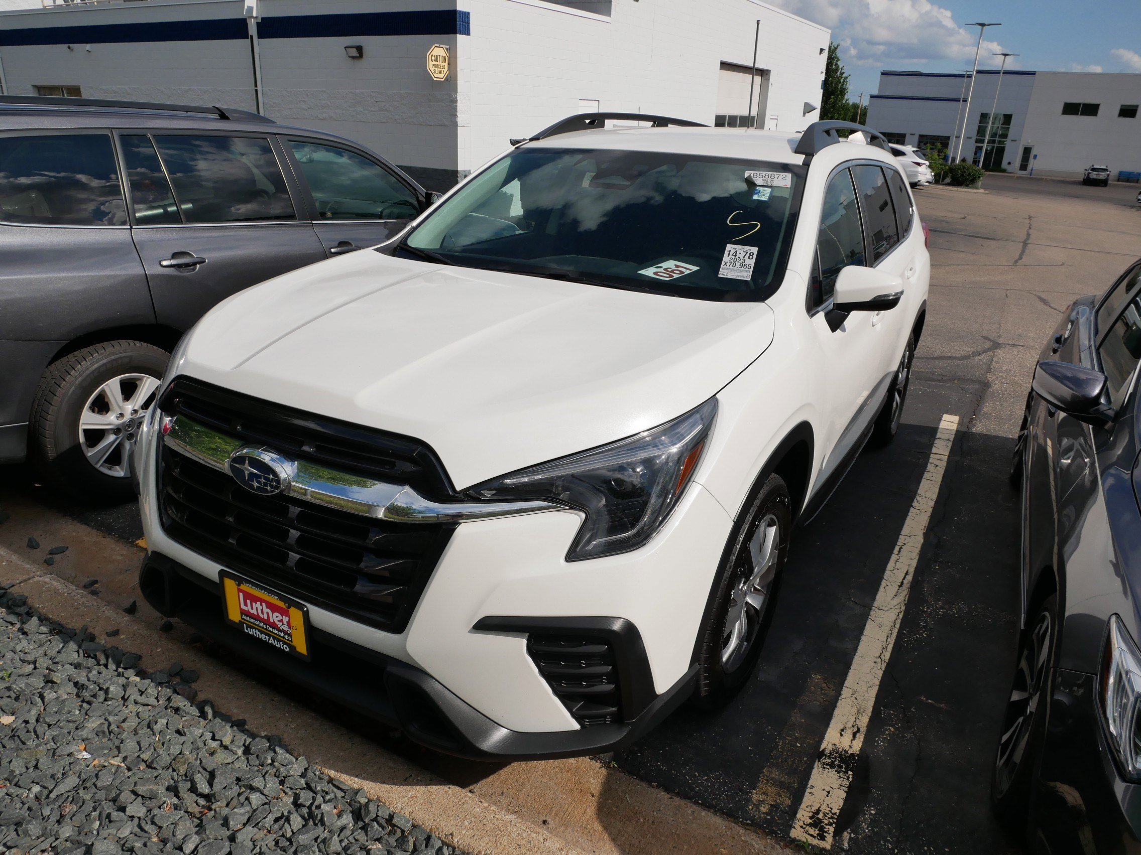 Used 2023 Subaru Ascent Premium with VIN 4S4WMABD5P3405909 for sale in Vadnais Heights, Minnesota