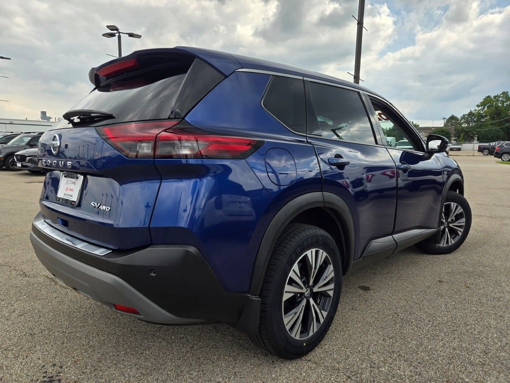 2021 Nissan Rogue SV photo 10