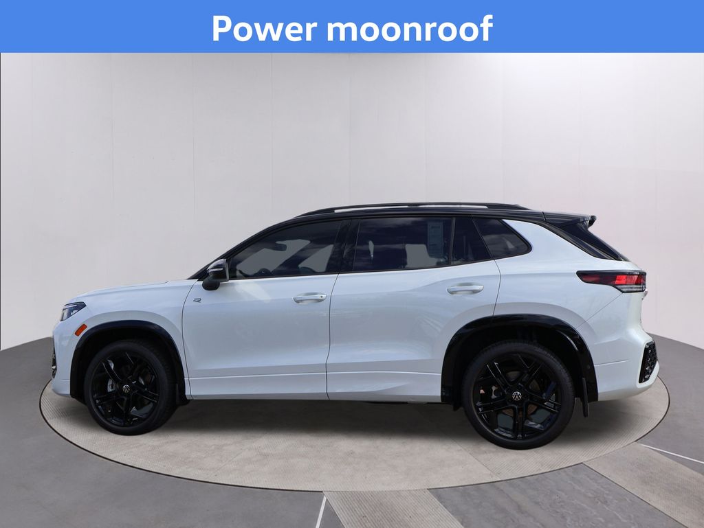 2025 Volkswagen Tiguan SE R-Line Black photo 5