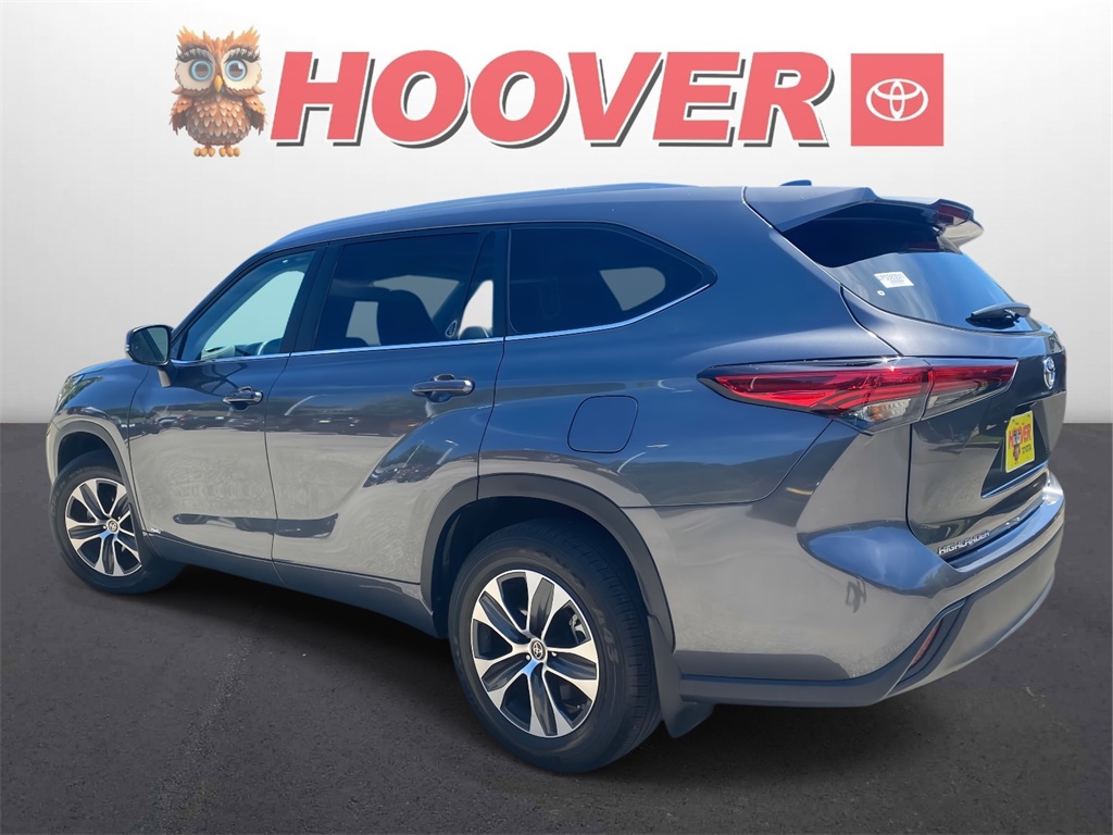 2023 Toyota Highlander Hybrid XLE photo 4