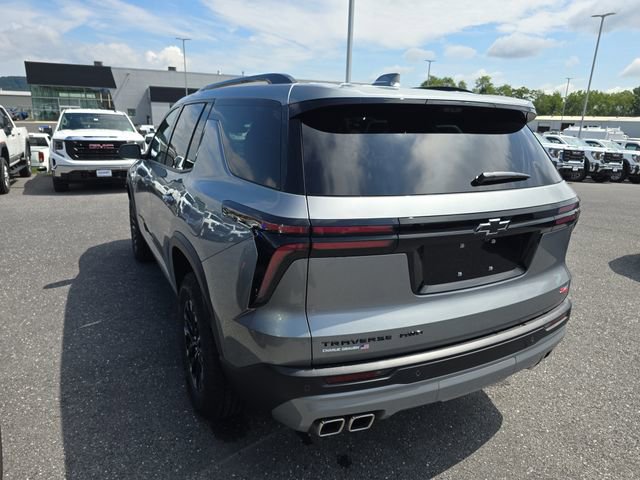 2026 Chevrolet Traverse Z71 photo 2
