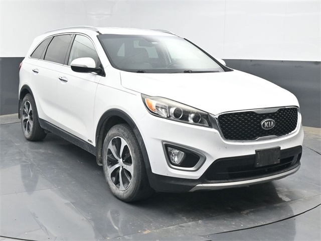 2016 Kia Sorento EX's photo