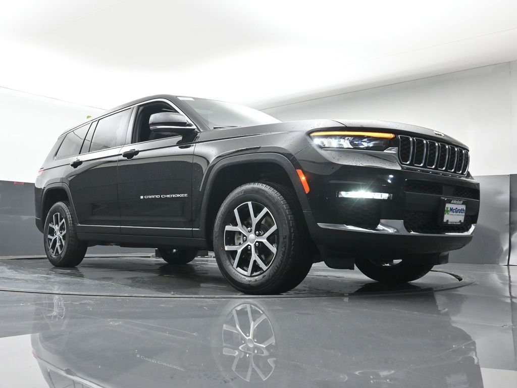2025 Jeep Grand Cherokee Limited photo 22
