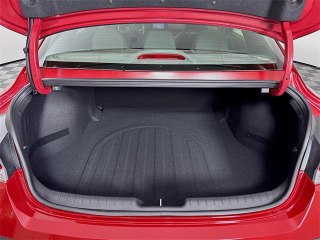 2025 Hyundai Elantra SEL Sport photo 28