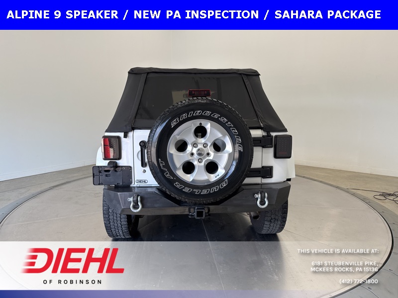 2015 Jeep Wrangler Unlimited Sahara photo 6