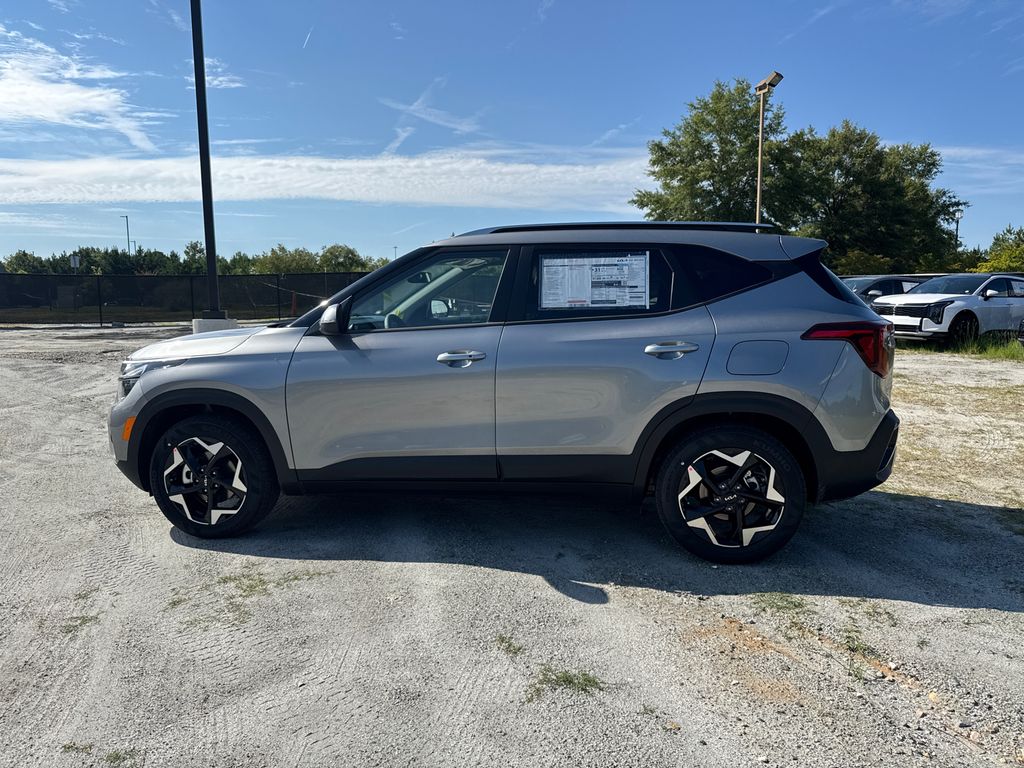 2026 Kia Seltos S photo 6
