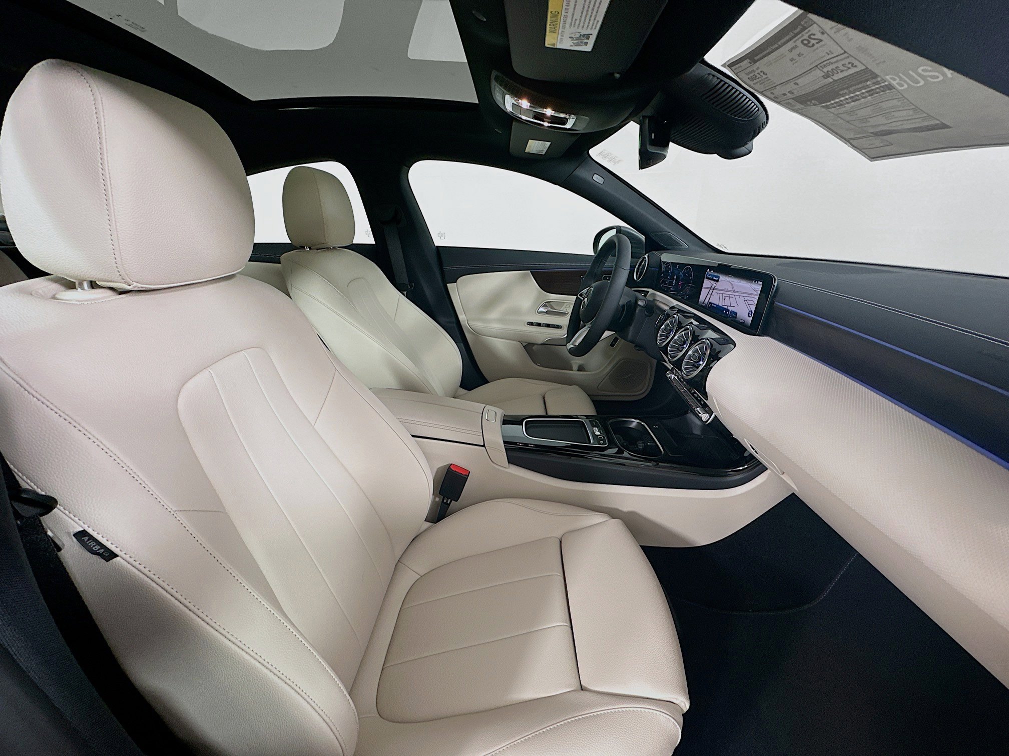 2025 Mercedes Benz CLA 250 4MATIC photo 31
