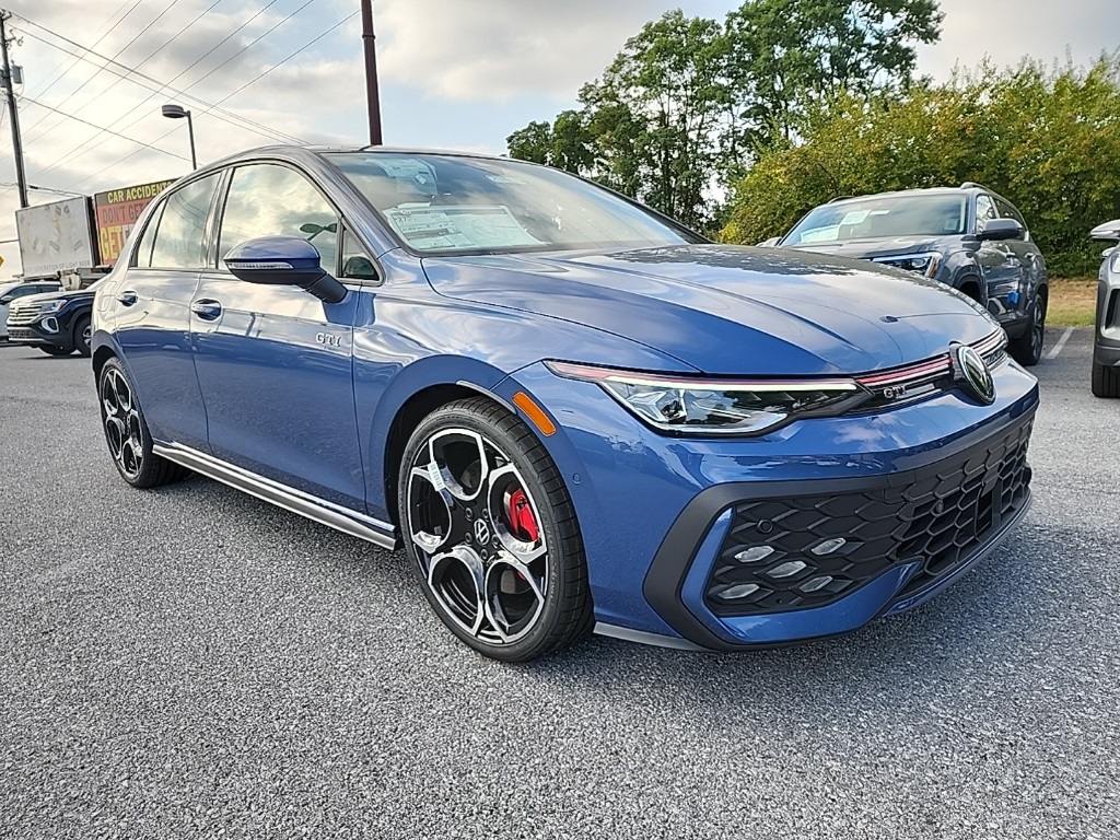 2025 Volkswagen Golf GTI Autobahn photo 3