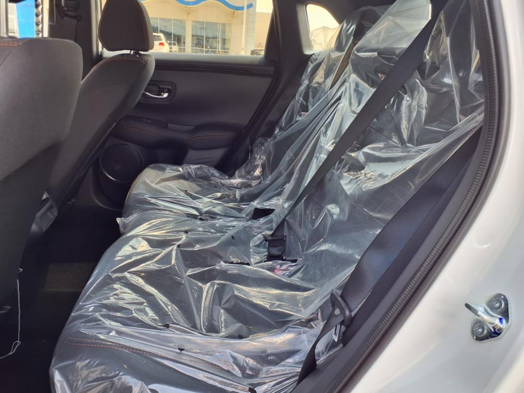 2026 Honda HR-V Sport photo 4