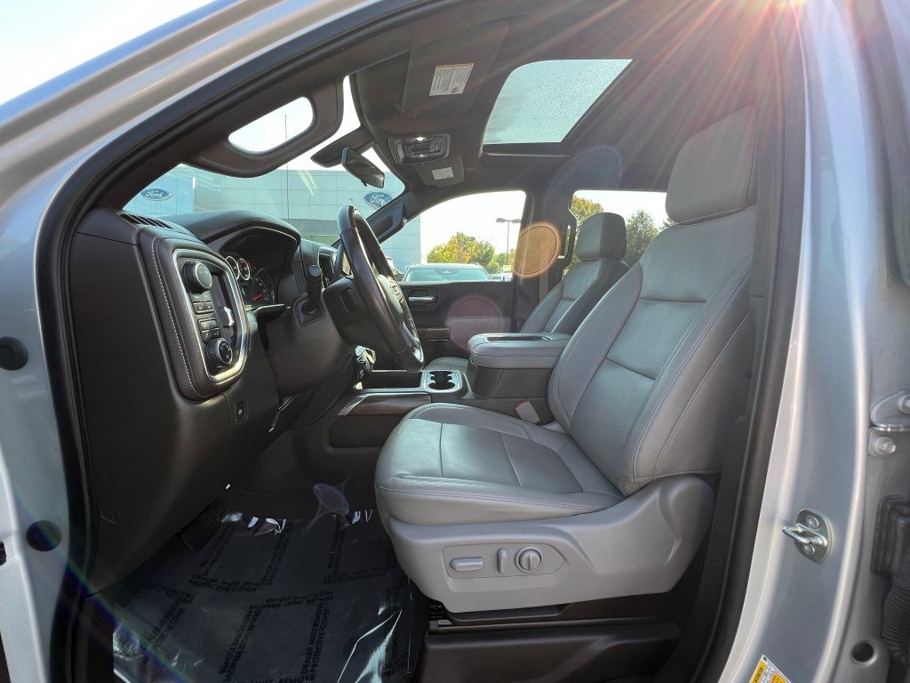 2020 Chevrolet Silverado 1500 RST photo 16