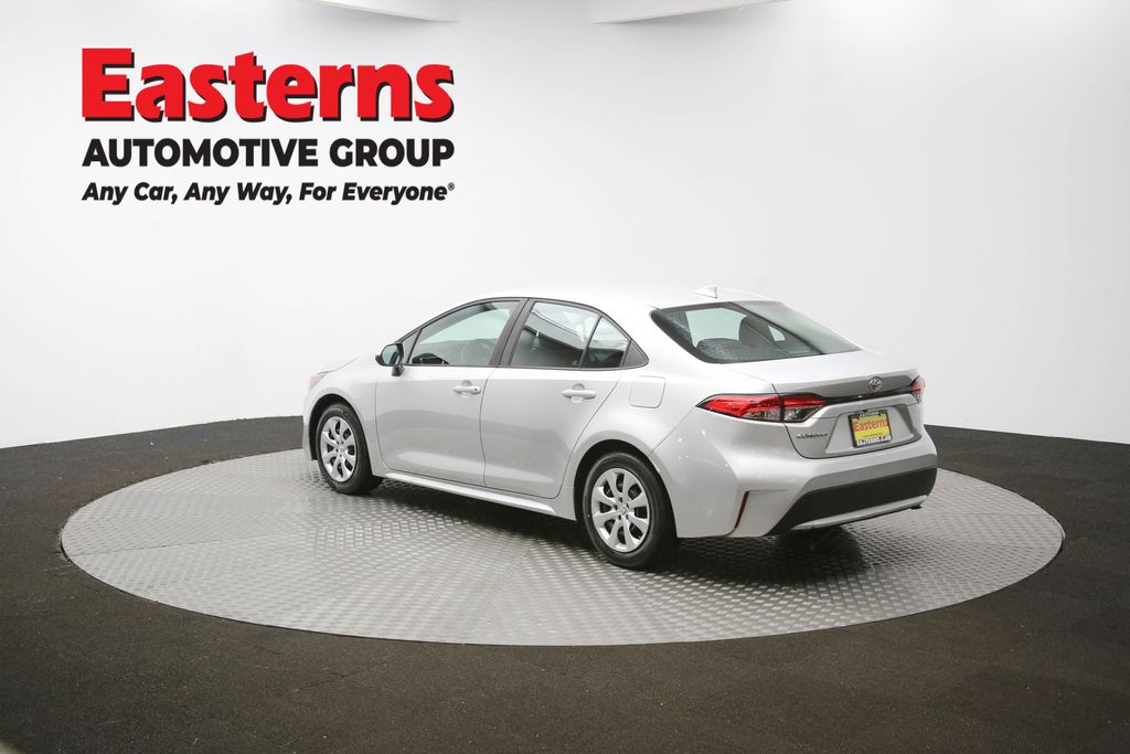 2021 Toyota Corolla LE photo 49