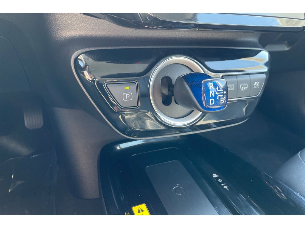 2022 Toyota Prius Prime XLE photo 27